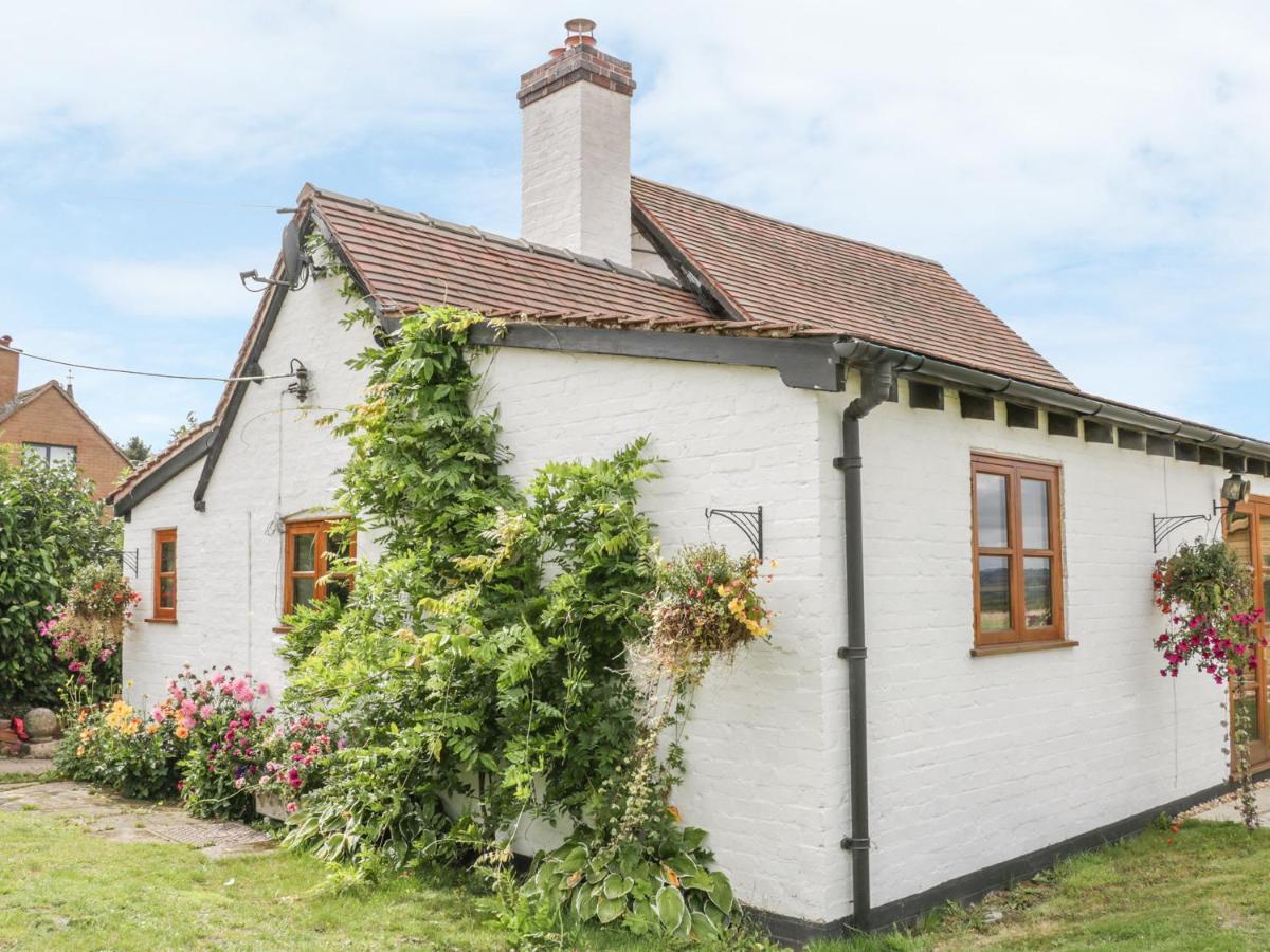 فيلا Little Pound House Mamble المظهر الخارجي الصورة